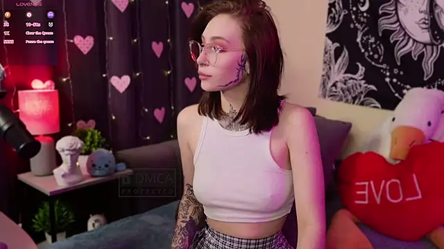 Snapshot of Succvbu7 chatting on 02.13.25 Succvbu7 online show from 02.13.25