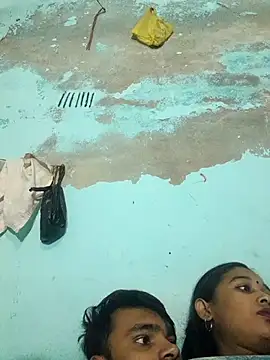 Snapshot of Surajpuja79 chatting on 12.04.25 Surajpuja79 online show from 12.04.25