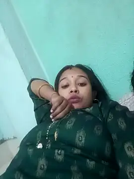 Snapshot of Surajpuja79 chatting on 02.14.26 Surajpuja79 online show from 02.14.26