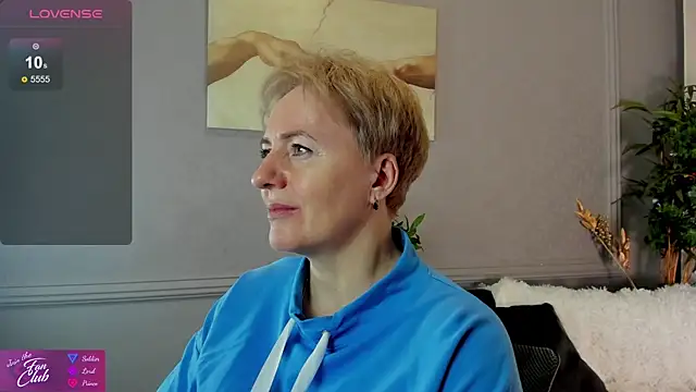 Nika Smit online show from 01.03.25