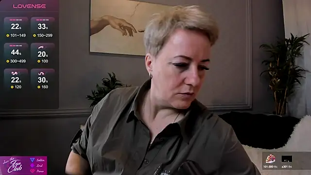 Nika Smit online show from 02.23.25