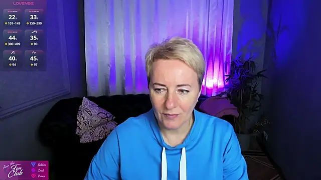 Nika Smit online show from 09.13.25