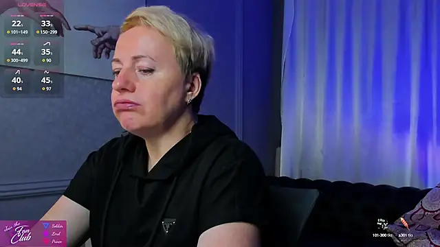 Nika Smit online show from 09.18.25