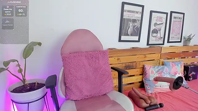 Alisson Boobs  online show from 03.14.26