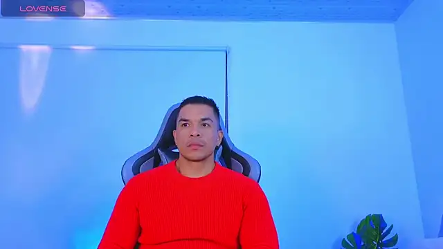 estebandelouis online show from 04.23.26