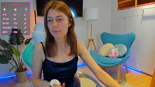 Snapshot of Hailey_Green chatting on 07.23.26 Hailey Green online show from 07.23.26