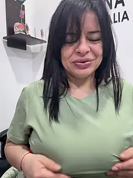NATHALIA-28  online show from 05.27.26