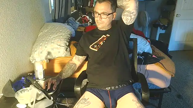 dadbod1178 online show from 03.05.25