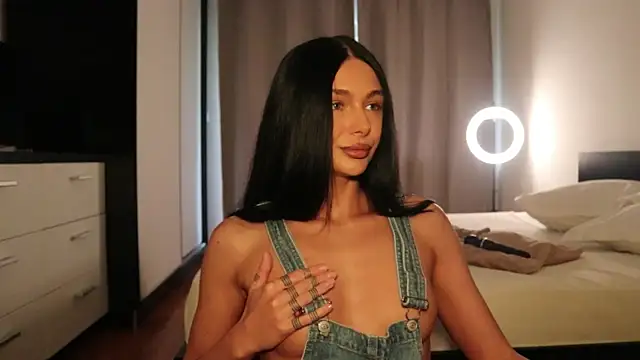 IvyKaelani online show from 04.30.26