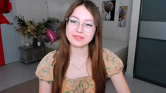 SereneFlame online show from 03.09.25