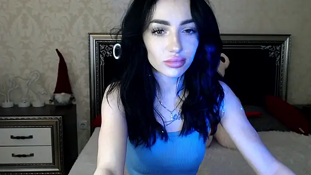 Snapshot of NancyLovee_ chatting on 12.23.24 NancyLovee  online show from 12.23.24