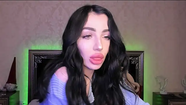 Snapshot of NancyLovee_ chatting on 03.20.25 NancyLovee  online show from 03.20.25