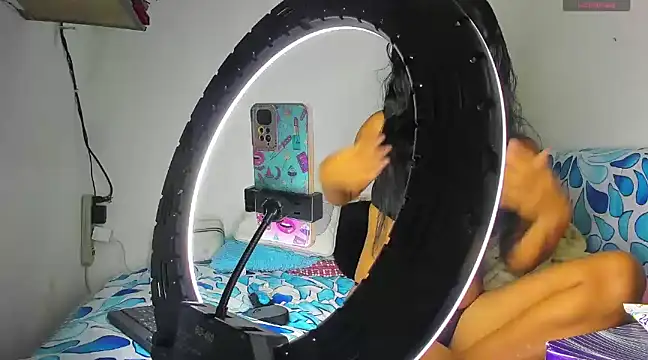 Snapshot of Nenita_Hot_ chatting on 03.11.25 Nenita Hot  online show from 03.11.25