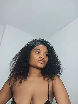 Snapshot of gianna_smith chatting on 05.23.26 gianna smith online show from 05.23.26