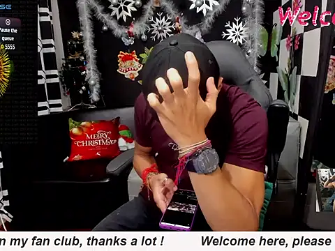 Snapshot of MikeRose94 chatting on 01.15.26 MikeRose94 online show from 01.15.26