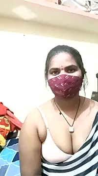 Snapshot of anitha906 chatting on 12.26.24 anitha906 online show from 12.26.24