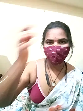 Snapshot of anitha906 chatting on 01.13.25 anitha906 online show from 01.13.25