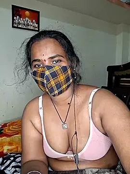 Snapshot of anitha906 chatting on 01.30.25 anitha906 online show from 01.30.25
