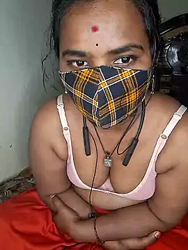 Snapshot of anitha906 chatting on 02.02.25 anitha906 online show from 02.02.25