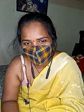Snapshot of anitha906 chatting on 03.03.25 anitha906 online show from 03.03.25