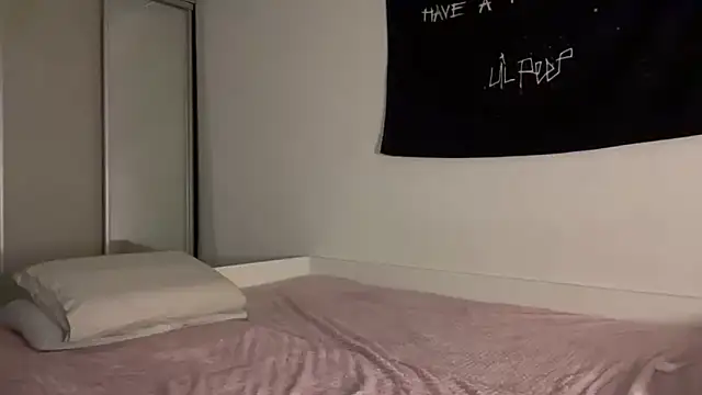 ur molly online show from 09.25.25