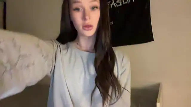 ur molly online show from 10.12.25