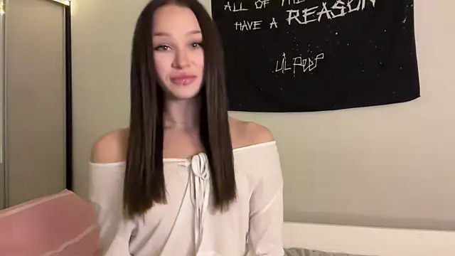 ur molly online show from 11.13.25