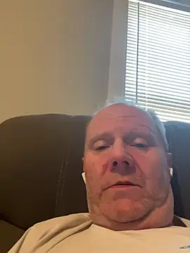 Snapshot of masterjerseyjoe chatting on 01.09.25 masterjerseyjoe online show from 01.09.25