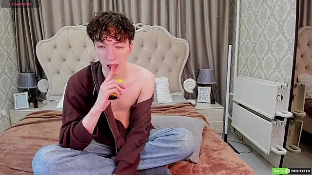 TrevorBenson online show from 09.28.25