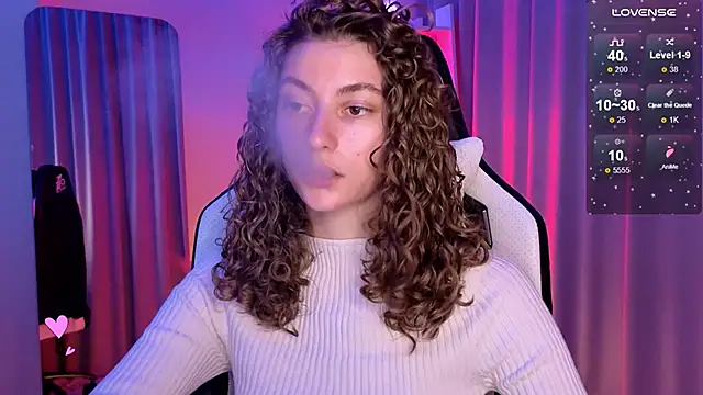 lady curls online show from 01.28.25