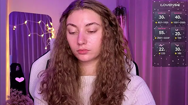 lady curls online show from 03.22.25