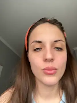 AmiLavs online show from 02.20.25