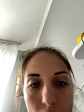 AmiLavs online show from 09.11.25