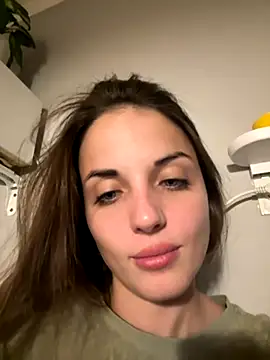 AmiLavs online show from 09.13.25