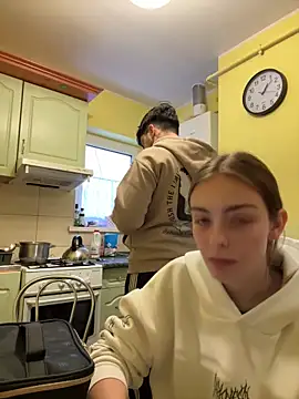 Snapshot of MrAndMrsSavage chatting on 02.13.25 MrAndMrsSavage online show from 02.13.25