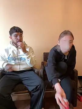 Snapshot of MrAndMrsSavage chatting on 02.27.25 MrAndMrsSavage online show from 02.27.25