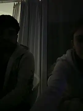 Snapshot of MrAndMrsSavage chatting on 03.19.25 MrAndMrsSavage online show from 03.19.25