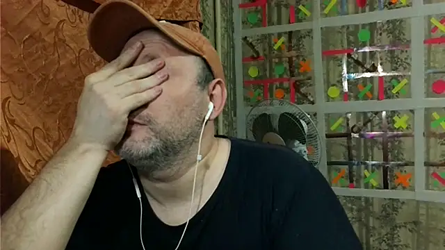 Snapshot of AgnichBan chatting on 01.09.25 AgnichBan online show from 01.09.25