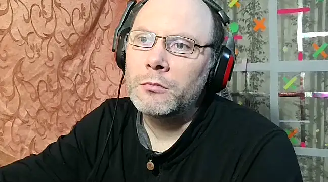 Snapshot of AgnichBan chatting on 02.01.25 AgnichBan online show from 02.01.25