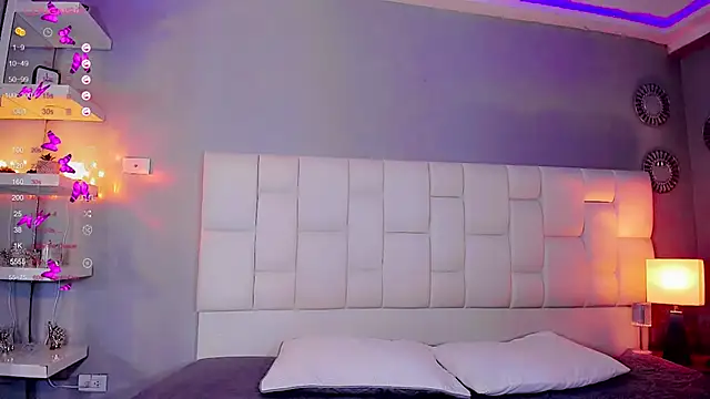 OSMARIEL SWEETT online show from 12.18.24