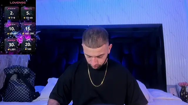 MaximusDick1  online show from 04.26.26