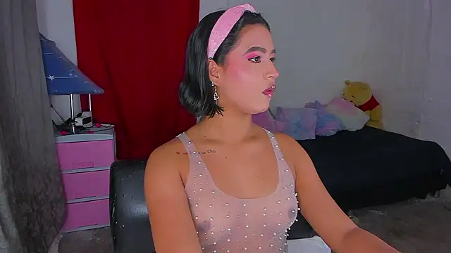 Snapshot of Laura-mayer chatting on 03.25.26 Laura-mayer online show from 03.25.26