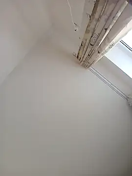 Snapshot of Virgin_Pussy_Love chatting on 12.16.24 Virgin Pussy Love online show from 12.16.24