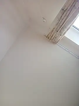 Snapshot of Virgin_Pussy_Love chatting on 01.28.25 Virgin Pussy Love online show from 01.28.25