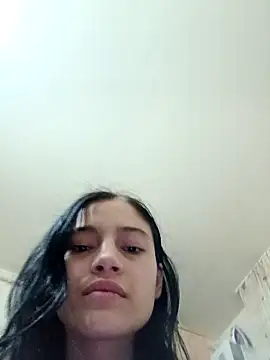 Virgin Pussy Love online show from 04.25.26