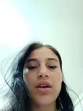 Virgin Pussy Love online show from 07.05.26
