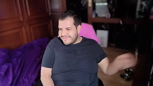 Snapshot of bearcloudcomputa chatting on 02.15.26 bearcloudcomputa online show from 02.15.26