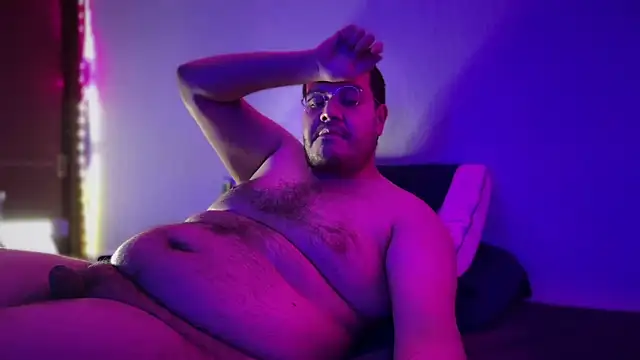 Snapshot of bearcloudcomputa chatting on 04.02.26 bearcloudcomputa online show from 04.02.26