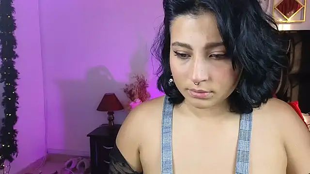 Pauilina online show from 01.14.25