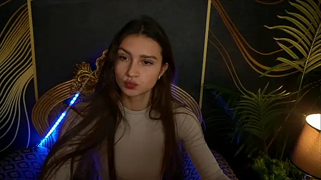 ValeryRoyale online show from 01.22.25